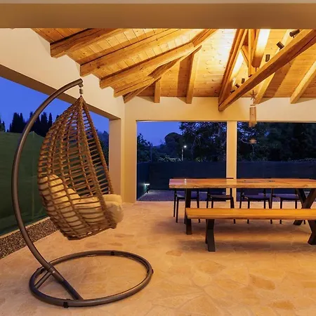 Elena Corfu In Villa *